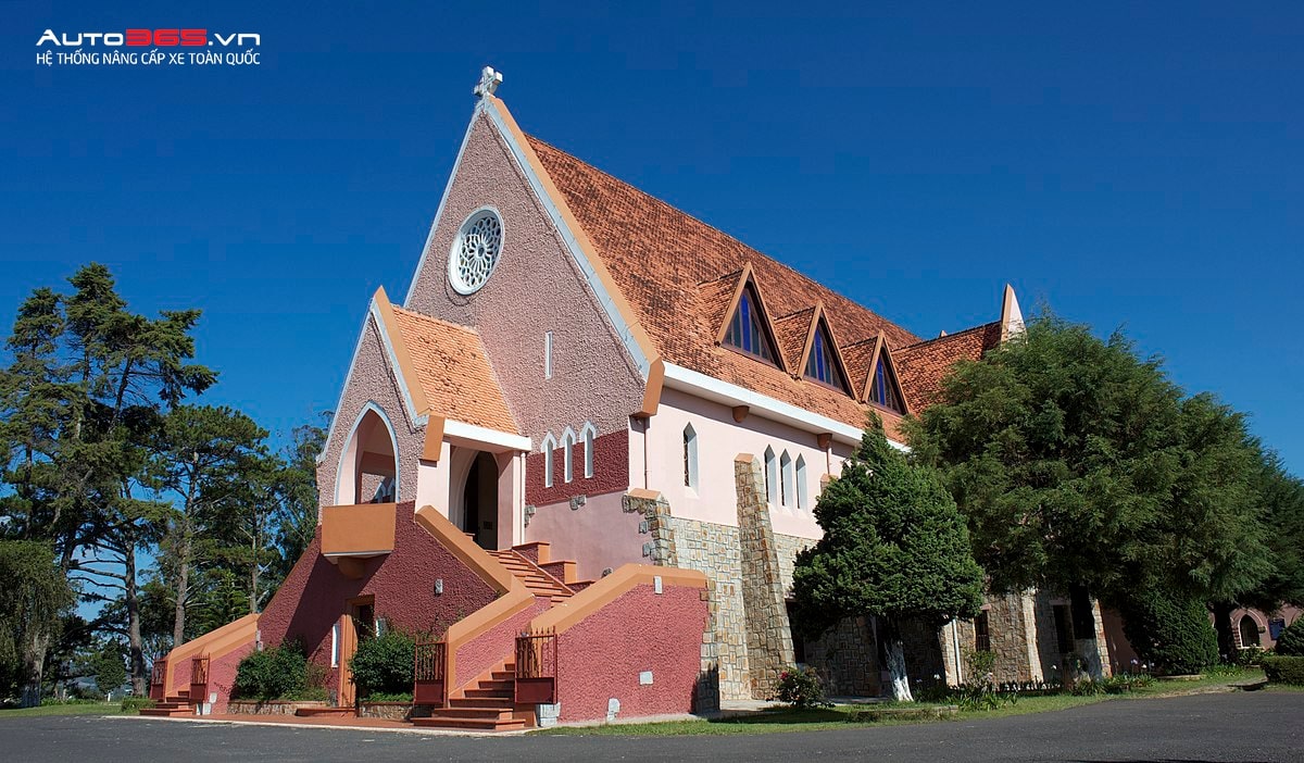 Nhà Thờ Domaine de Marie Church – Lãnh địa Đức Bà